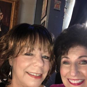 Meet your Posher, Lana